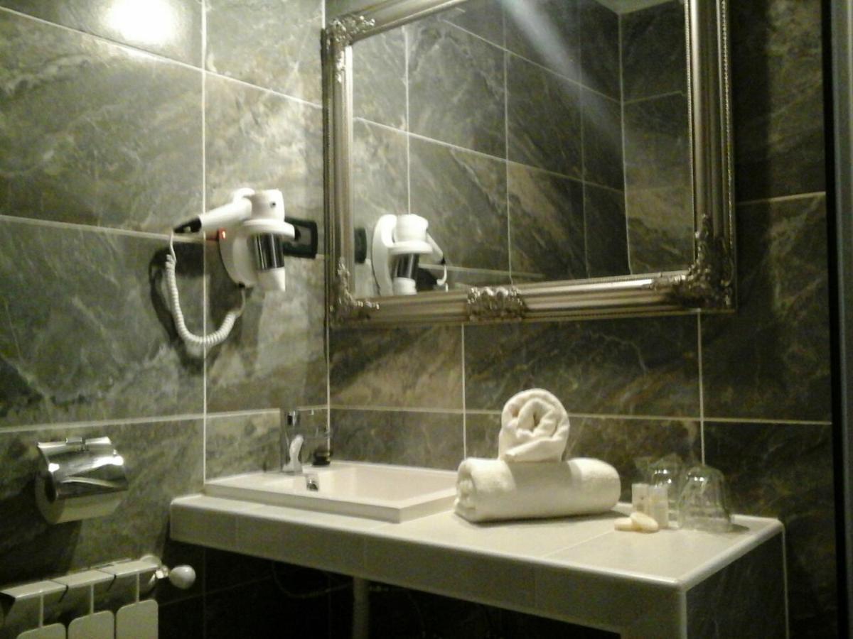 Villa Milli B&B Ровинь Экстерьер фото