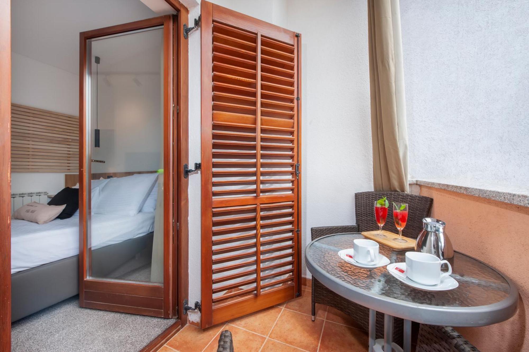 Villa Milli B&B Ровинь Экстерьер фото