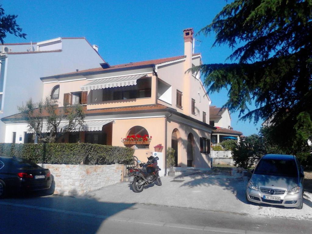 Villa Milli B&B Ровинь Экстерьер фото