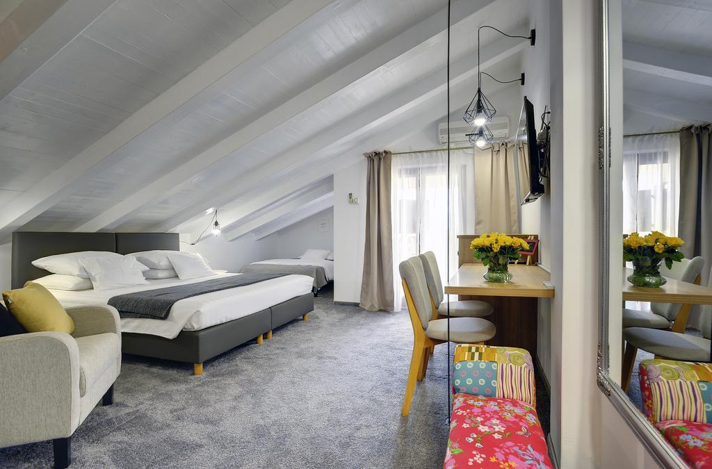 Villa Milli B&B Ровинь Экстерьер фото